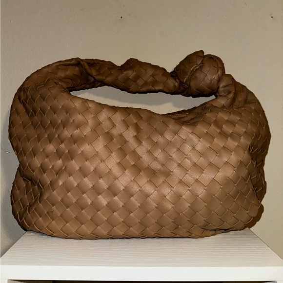 Calf skin - Woven leather bag - Tan - Picture 6 of 7